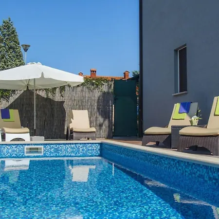 Dora Comfortable * Labin (Istria)