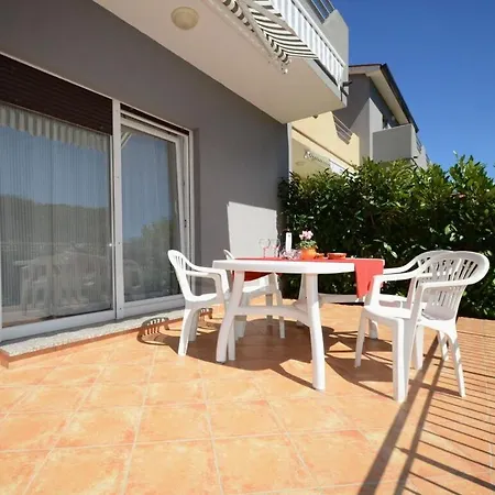 Holiday home Dora Comfortable